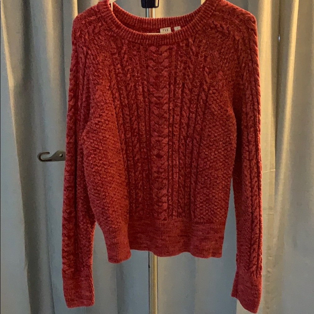 Ladies pull over sweater